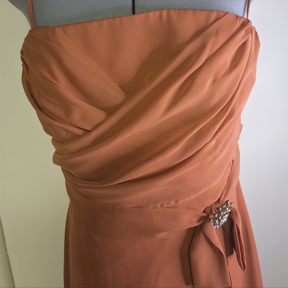 NWT Jordan Elegant Rust Orange Women's Dress . Size 8